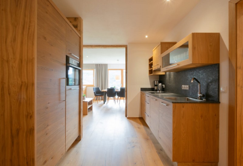 Voll ausgestattete Küche