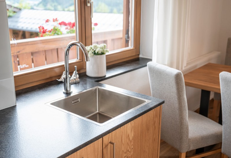 Spüle in der Ferienwohnung am Untersüßgut in Eben im Pongau