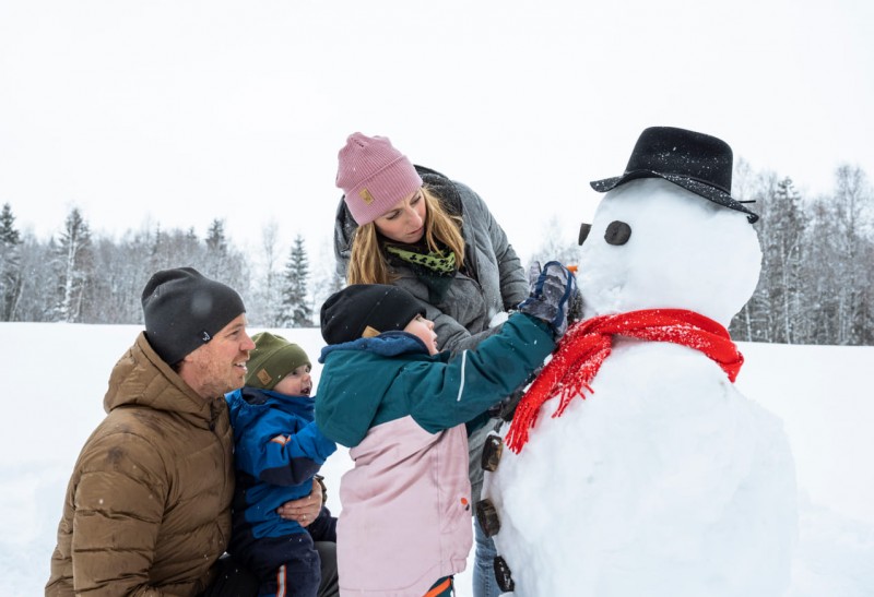 Schneemann bauen © TVB Eben / Lorenz Masser